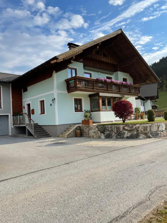 Ferienwohnung Renate Hubner Gosau Exterior photo