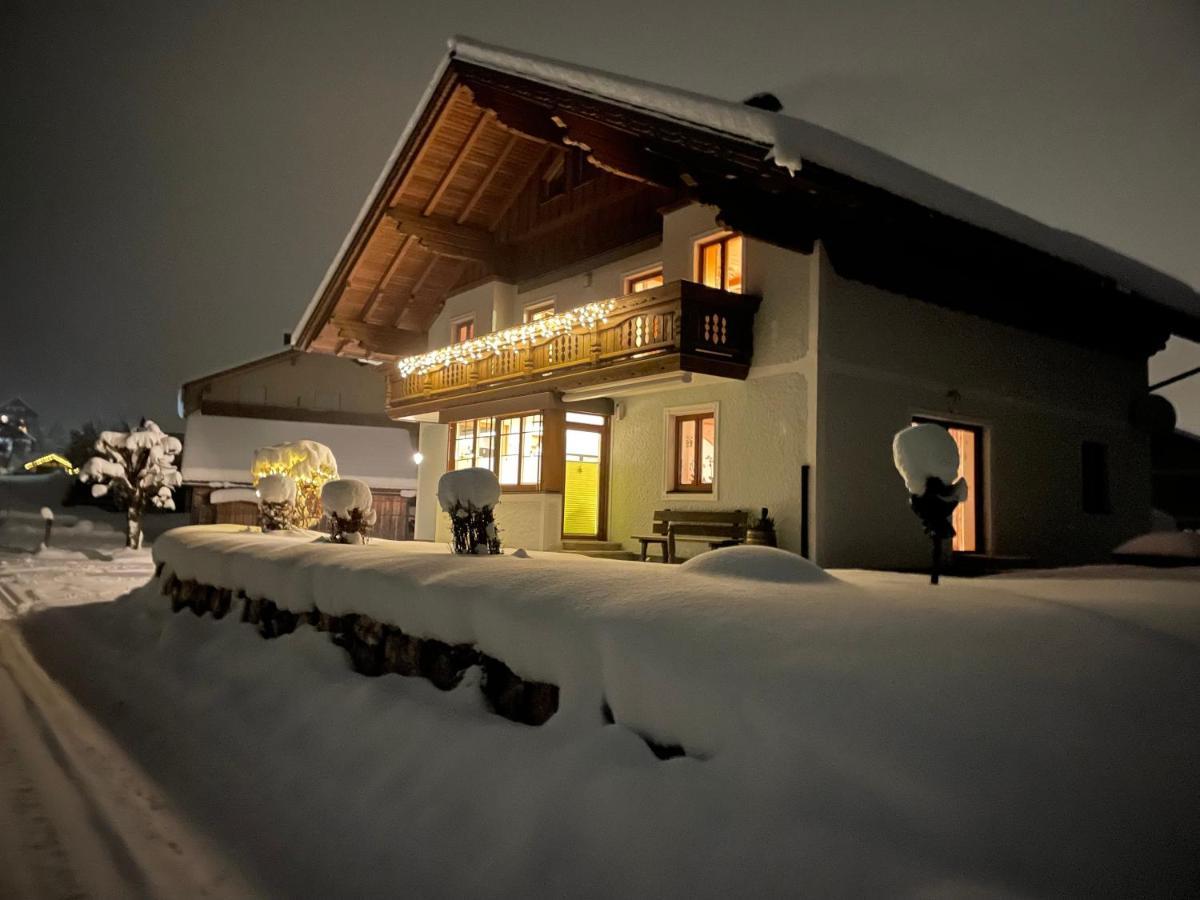 Ferienwohnung Renate Hubner Gosau Exterior photo